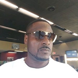 Meet your Posher, Benjamin